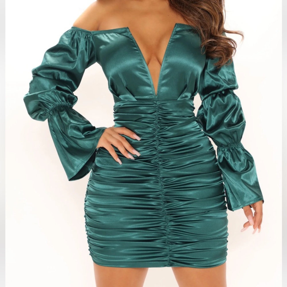 FASHION NOVA “know your worth Mini dress